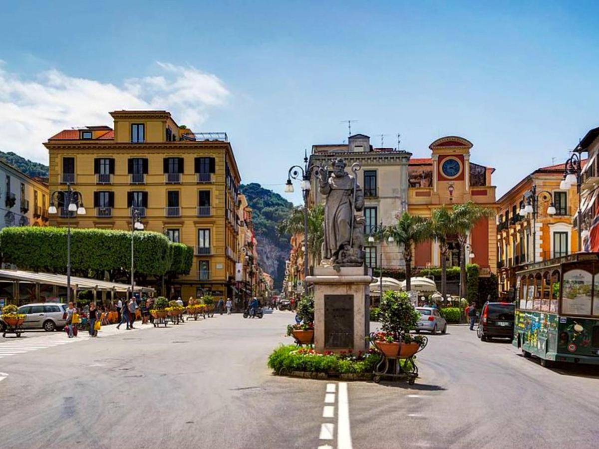 Appartamento Locazione Turistica Ritamar Sorrento Esterno foto